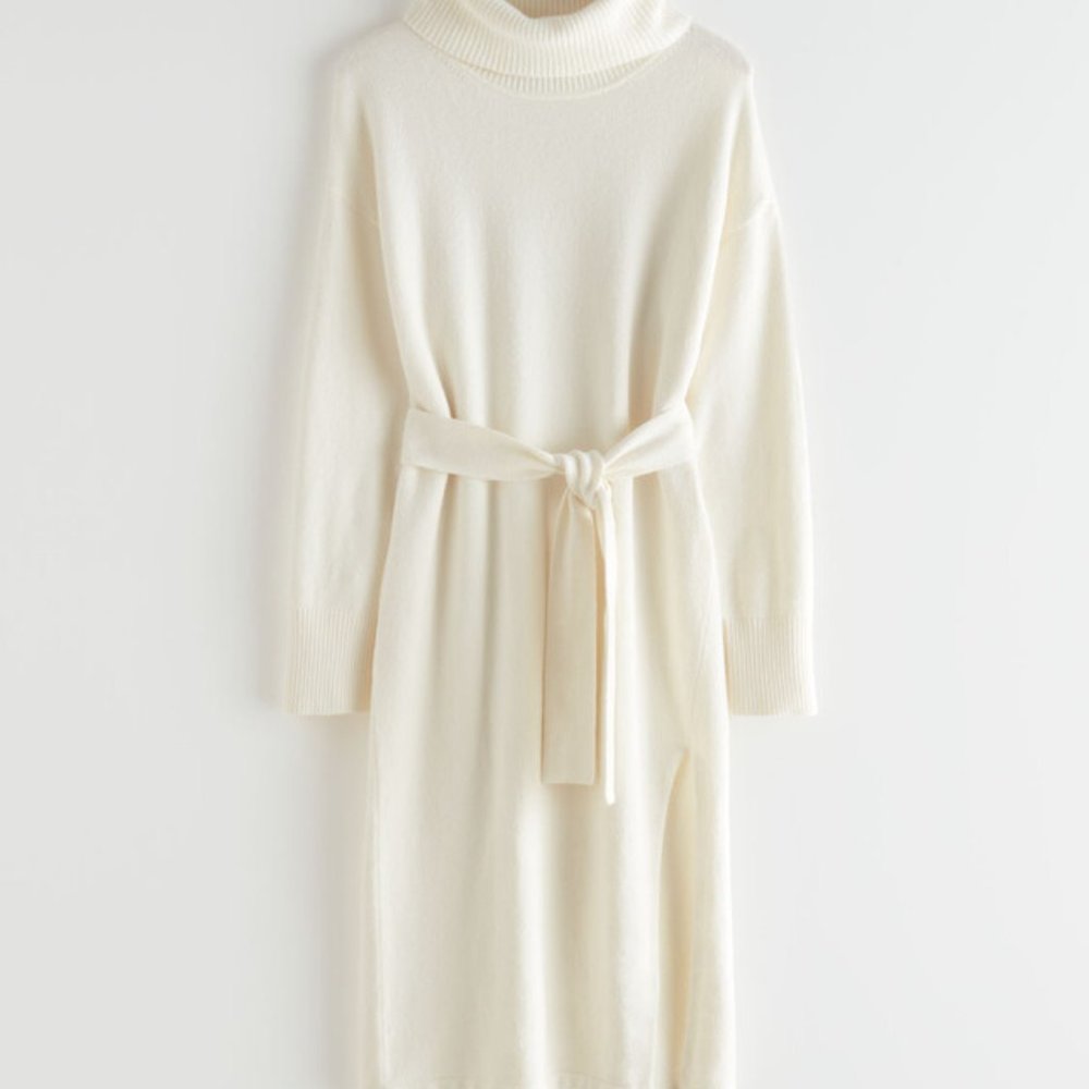 NWT Relaxed Belted Turtleneck Midi Dress